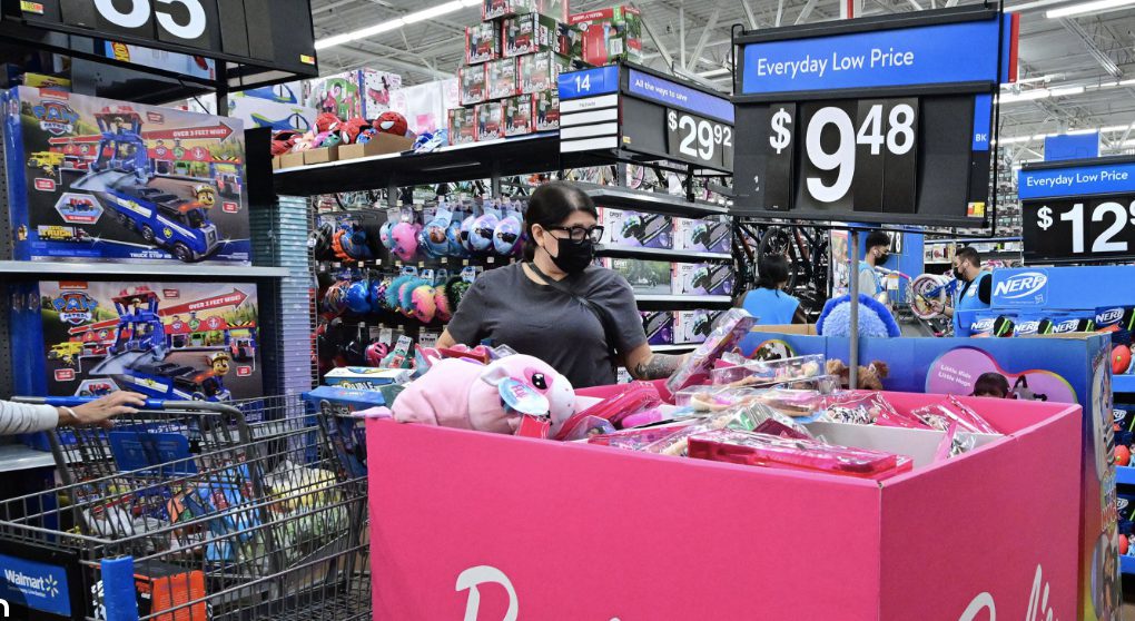Quand Walmart réapprovisionne-t-il les jouets ?